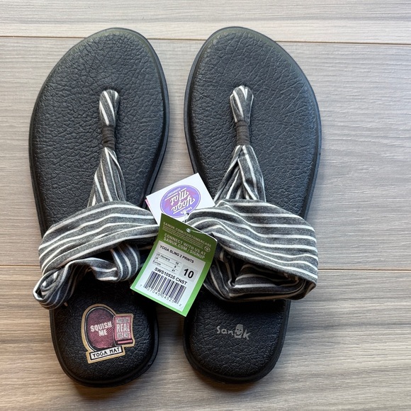 New Sanuk Women's Yoga Mat Sling 2 Prints Sandals Size 10 - Picture 1 of 5